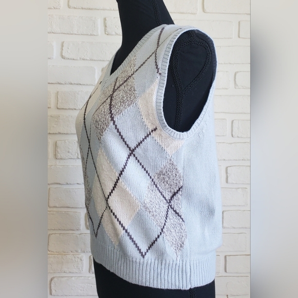 Sincerely Jules Argyle Checkered Cropped Knit Sweater Vest Size Medium NWT - Picture 5 of 10